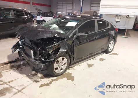 2017 Kia Forte Lx из США, поврежденный, VIN 3KPFK4A76HE094377